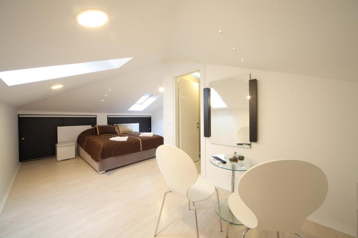 Agent Lux Apartments Jagodina Eksteriør billede