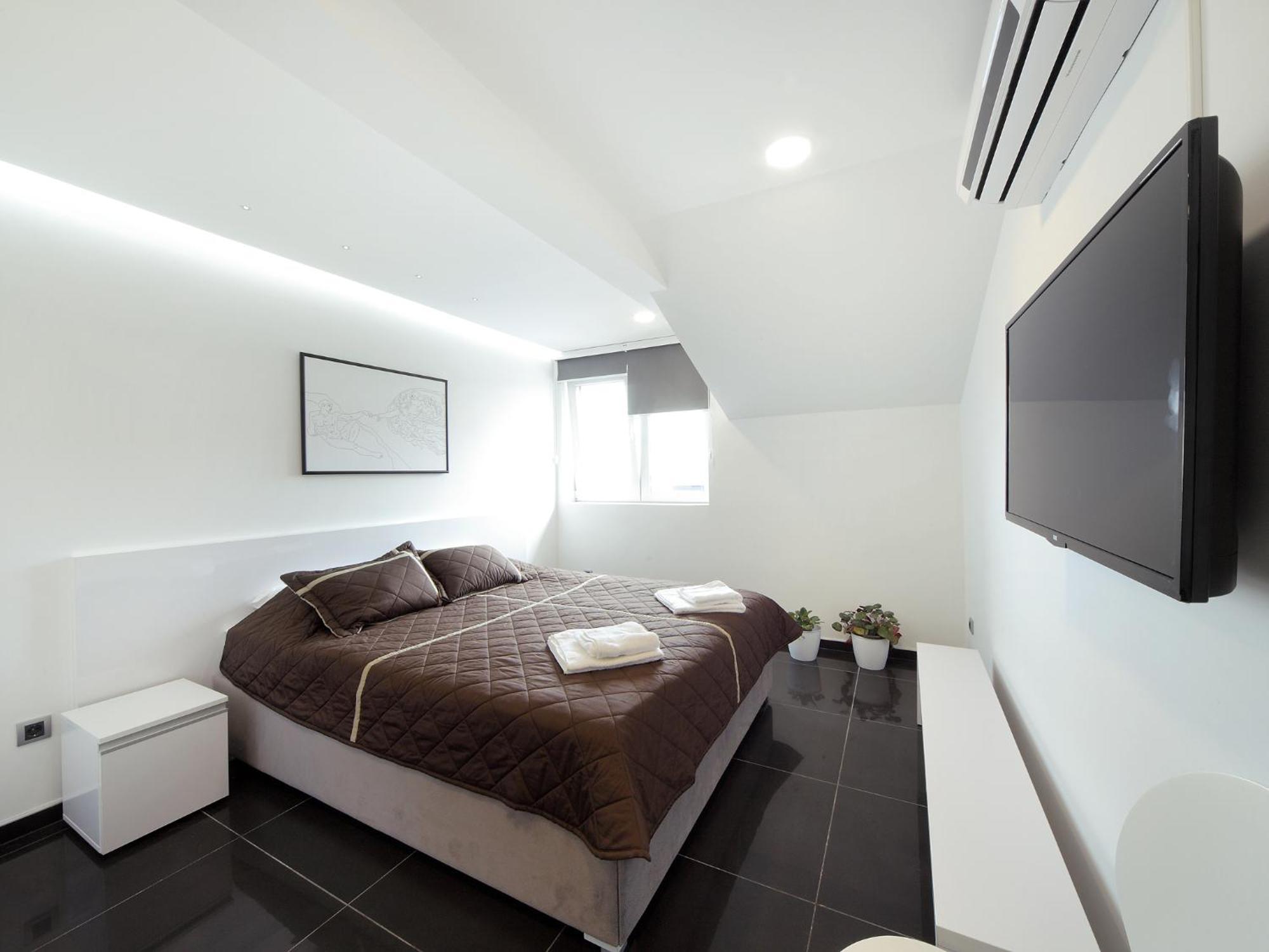 Agent Lux Apartments Jagodina Eksteriør billede