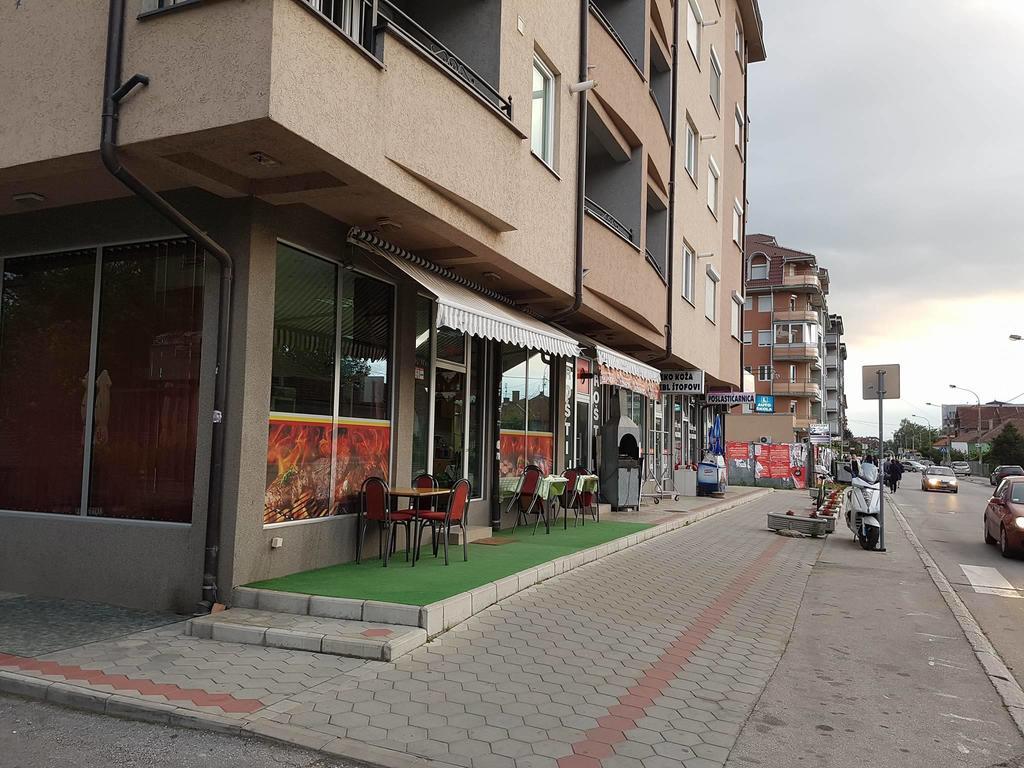 Agent Lux Apartments Jagodina Eksteriør billede