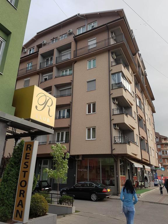Agent Lux Apartments Jagodina Eksteriør billede